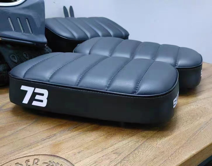 SUPER73 Cuscino Rack Posteriore S1 Cuscino Posteriore Modificato Cuscino Sedile Posteriore con LoGo